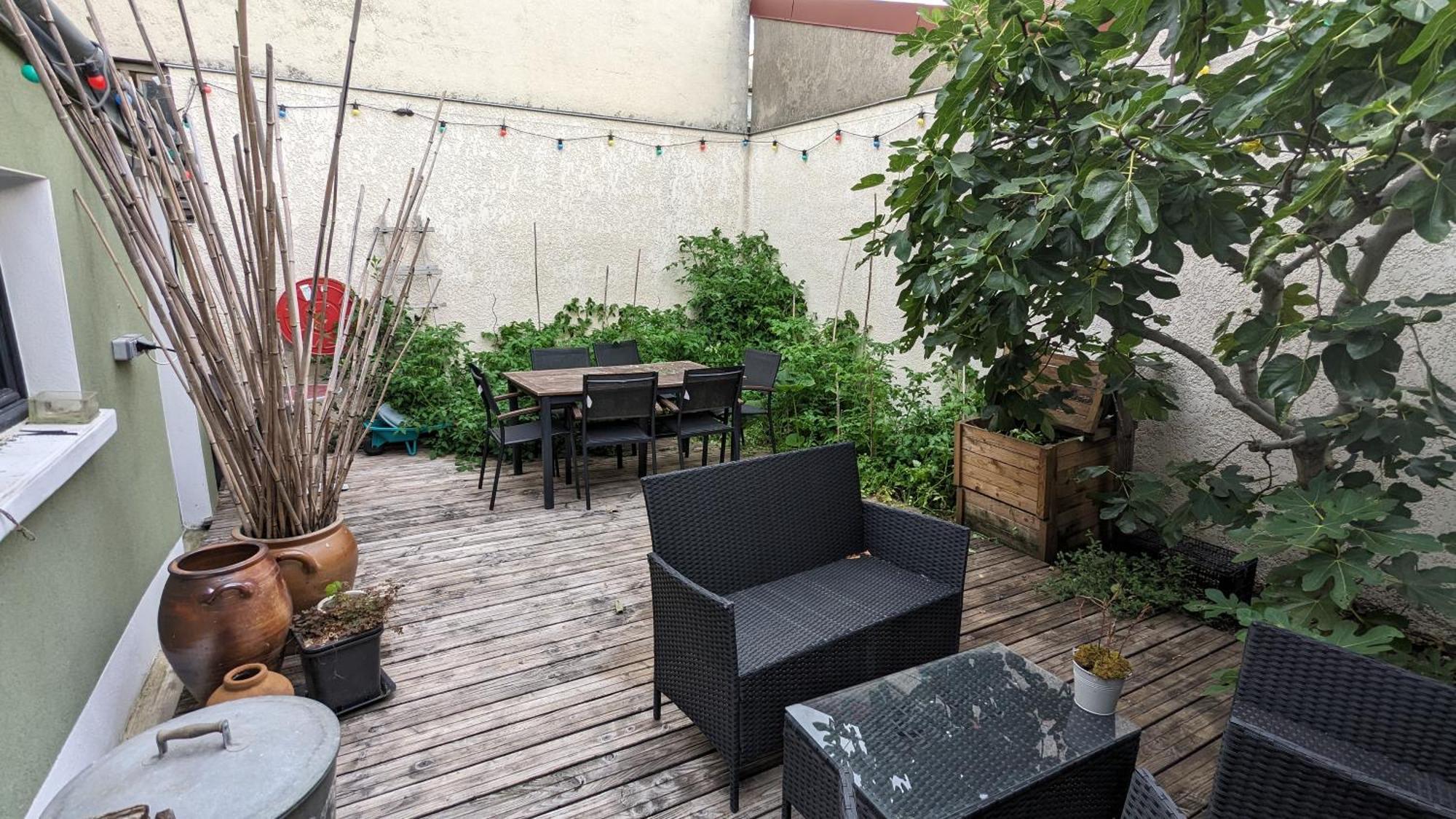 "Maison Verte" - Terrasse - Parking - 10Min Du Metro Montreuil  Exteriör bild